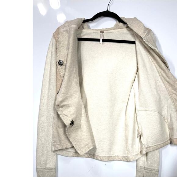 Free People Clementine Cream Lace Asymmetrical Boho Jacket Snap Size Small/P - Picture 5 of 10